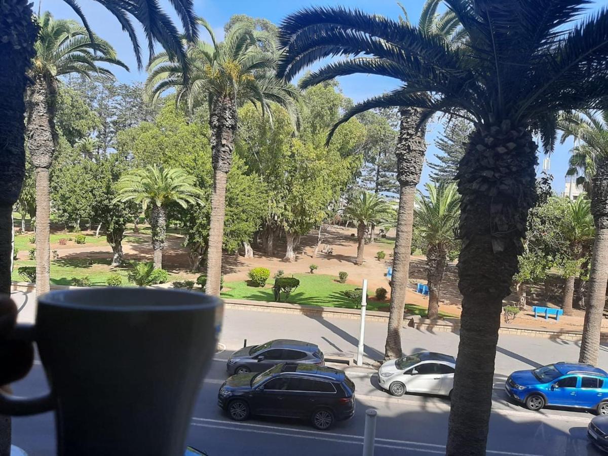 Stay Here, Nice Apartment With Garden View In Center, 1 Min Walk From Beach El Jadida Eksteriør bilde